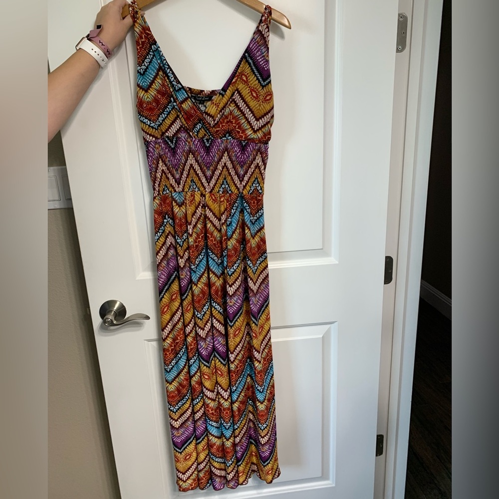 Maxi dress size small ( lots of stretch)